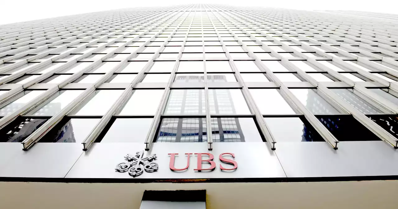 Banco UBS finaliza compra do Credit Suisse