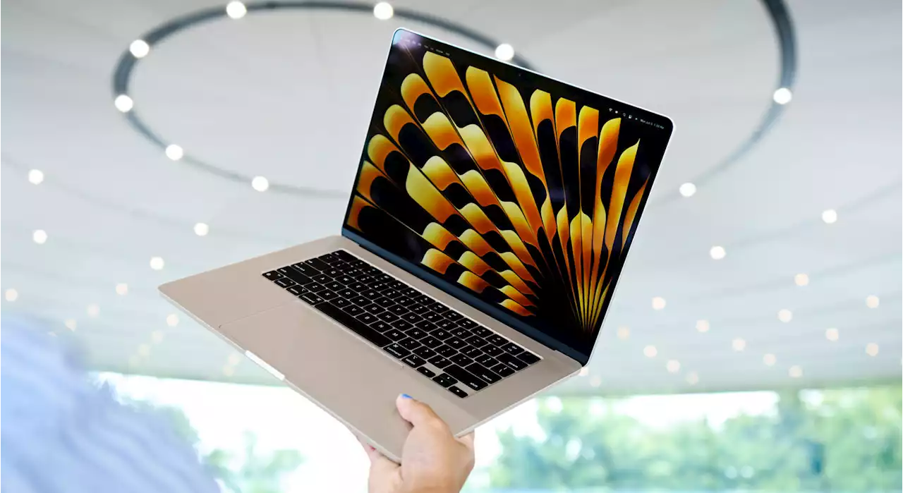 สำนักข่าว Bloomberg เผย Apple มีแผนเปิดตัว MacBook Air รุ่น 15 นิ้