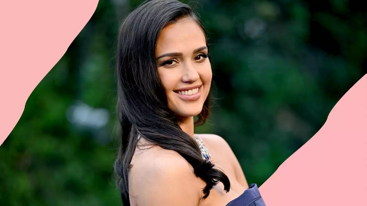 Jessica Alba and her 15-year-old daughter look like twins