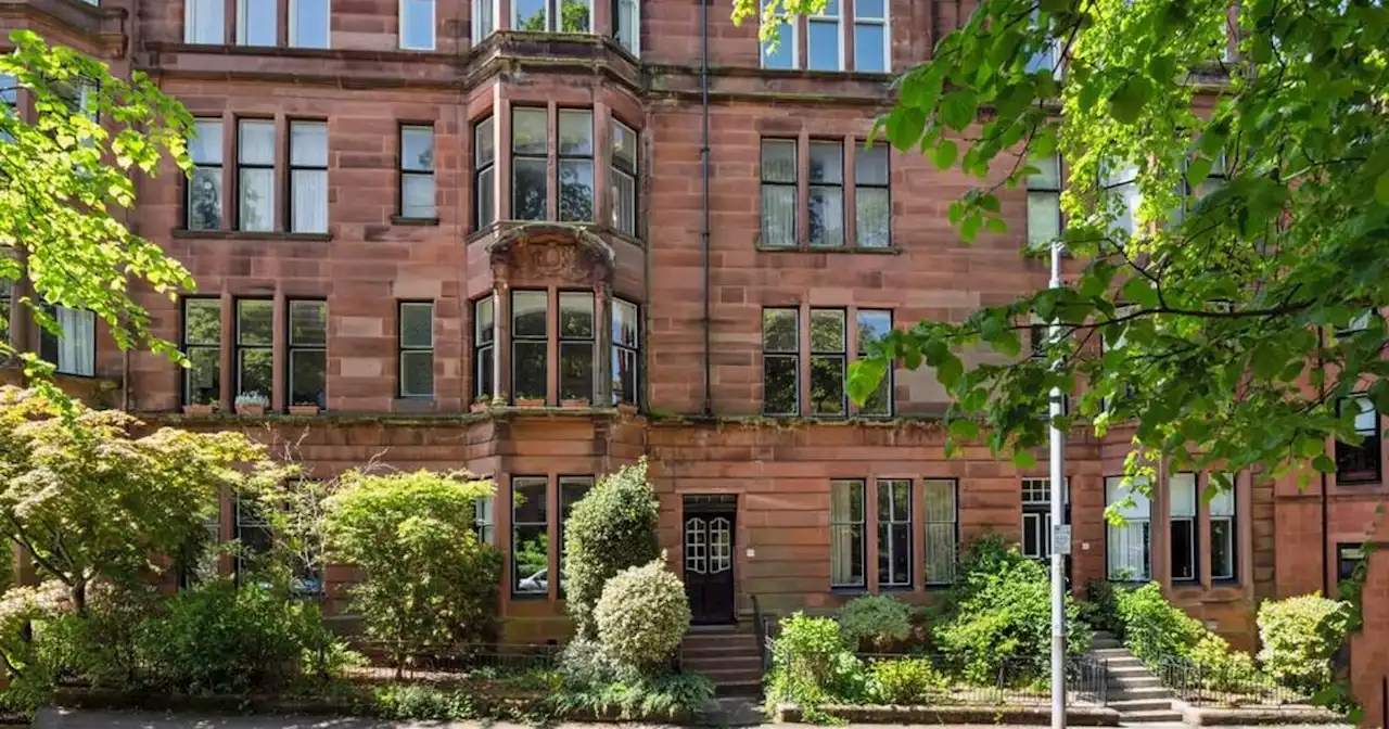 Inside 'rarely available' £485k Glasgow flat with gorgeous park views