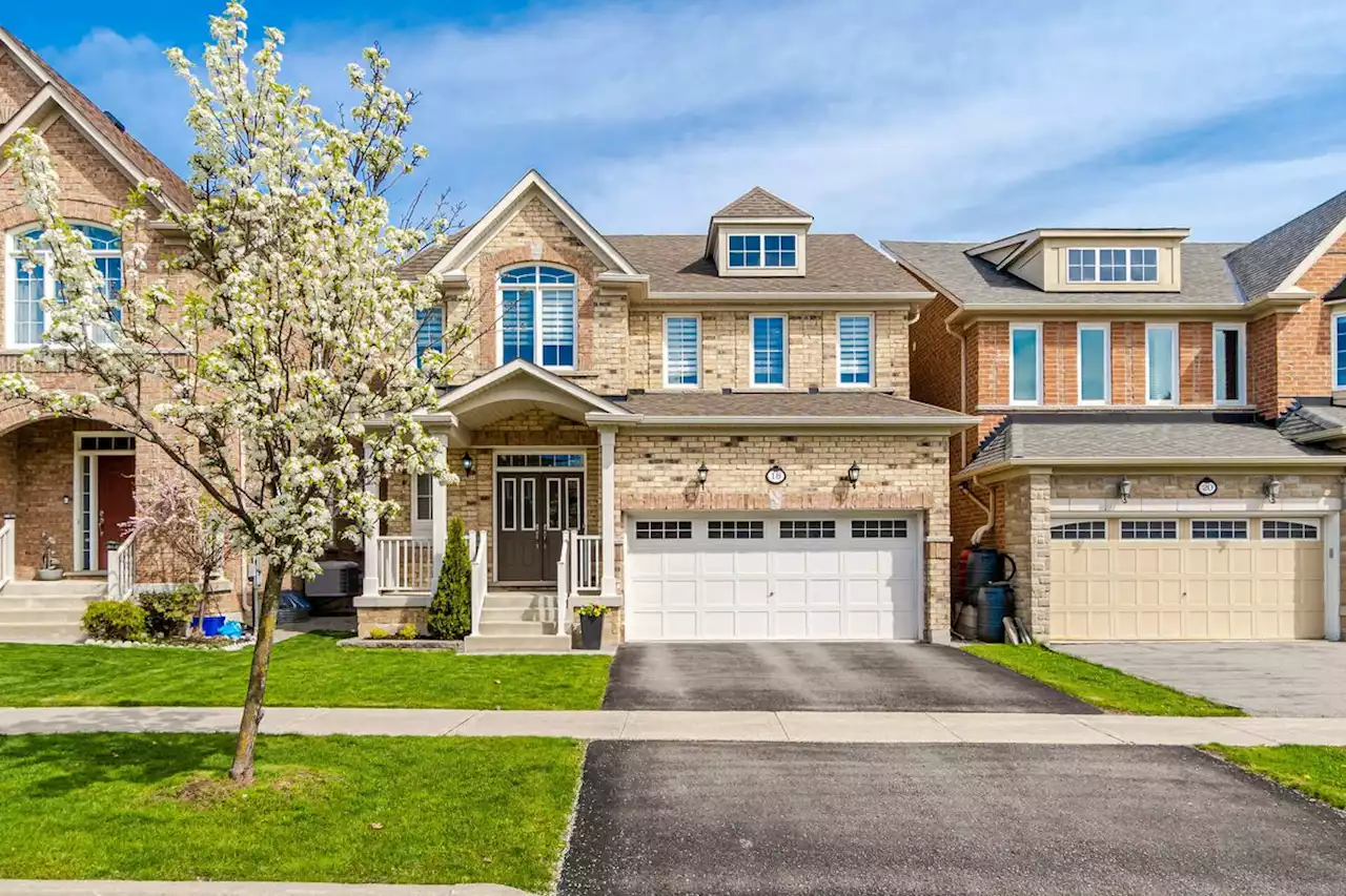 Markham home with lucky number sells $551,000 over asking