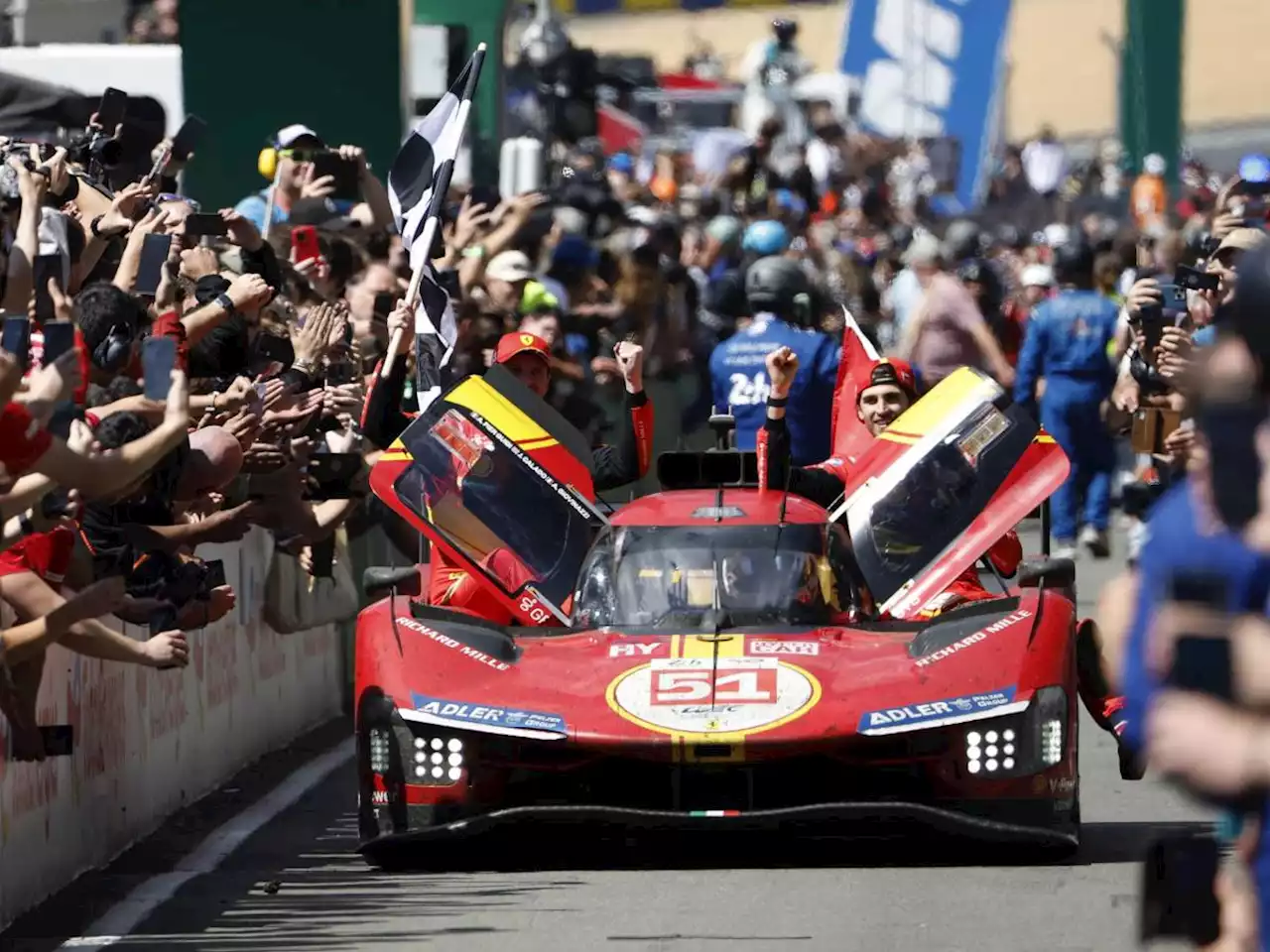 A Le Mans la Ferrari scrive la storia e vince dopo 50 anni di assenza