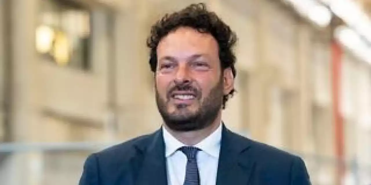 Nel ballottaggio delle amministrative a Siracusa è stato rieletto sindaco Francesco Italia, membro di Azione sostenuto da liste civiche - Il Post