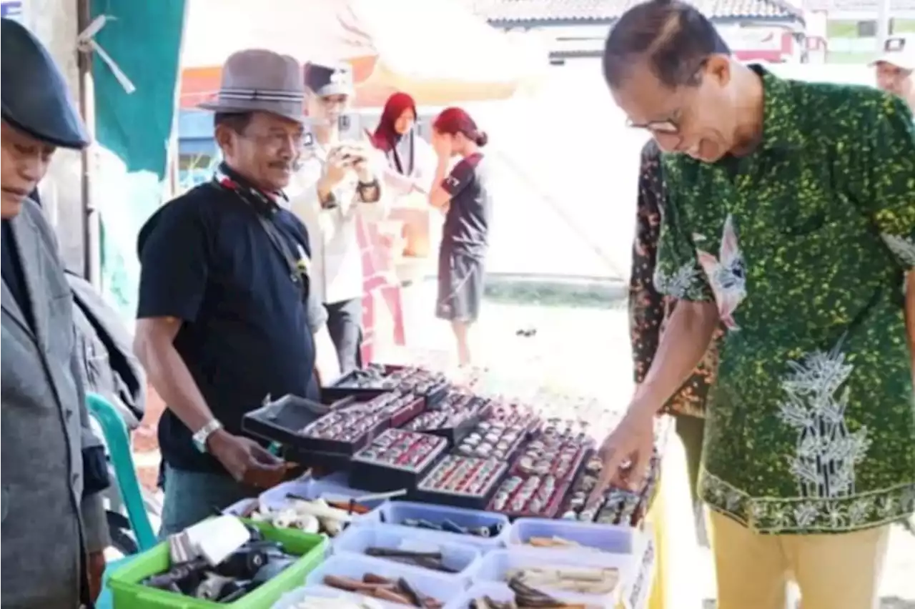 Kunjungi Festival Embung Sariagung, Kang Woto: Event Kreatif Dongkrak Ekonomi