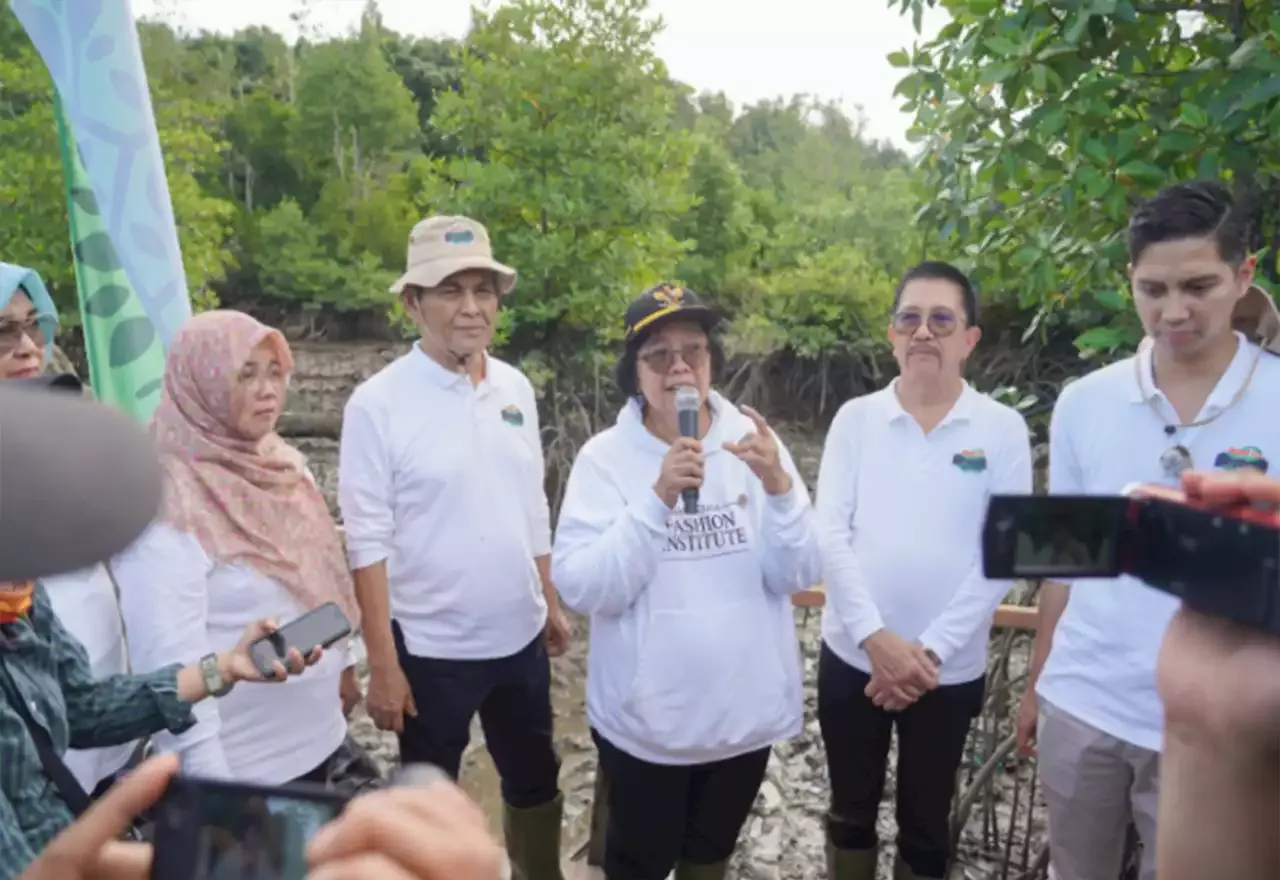 Peringati Hari Lingkungan Hidup Sedunia Klhk Gelar Aksi Bersih 135