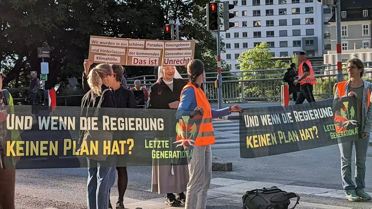 Klima-Protestwelle gestartet: Staus in Innsbruck