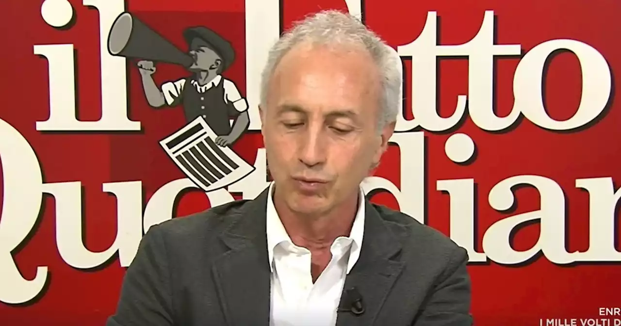 Travaglio insulta Berlusconi dopo la morte: 'Il porco è diventato bello'