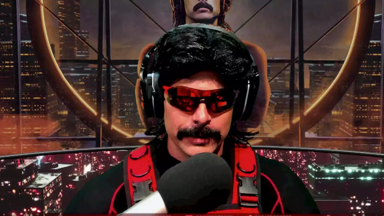 DrDisrespect löscht CoD Warzone, fordert eine öffentliche Entschuldigung von Activision Blizzard an Twitch-Streamer