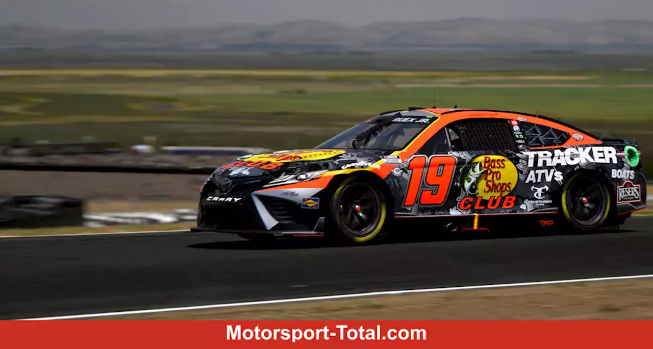 NASCAR Sonoma: Souveräner Rundkurs-Sieg für Martin Truex Jr.