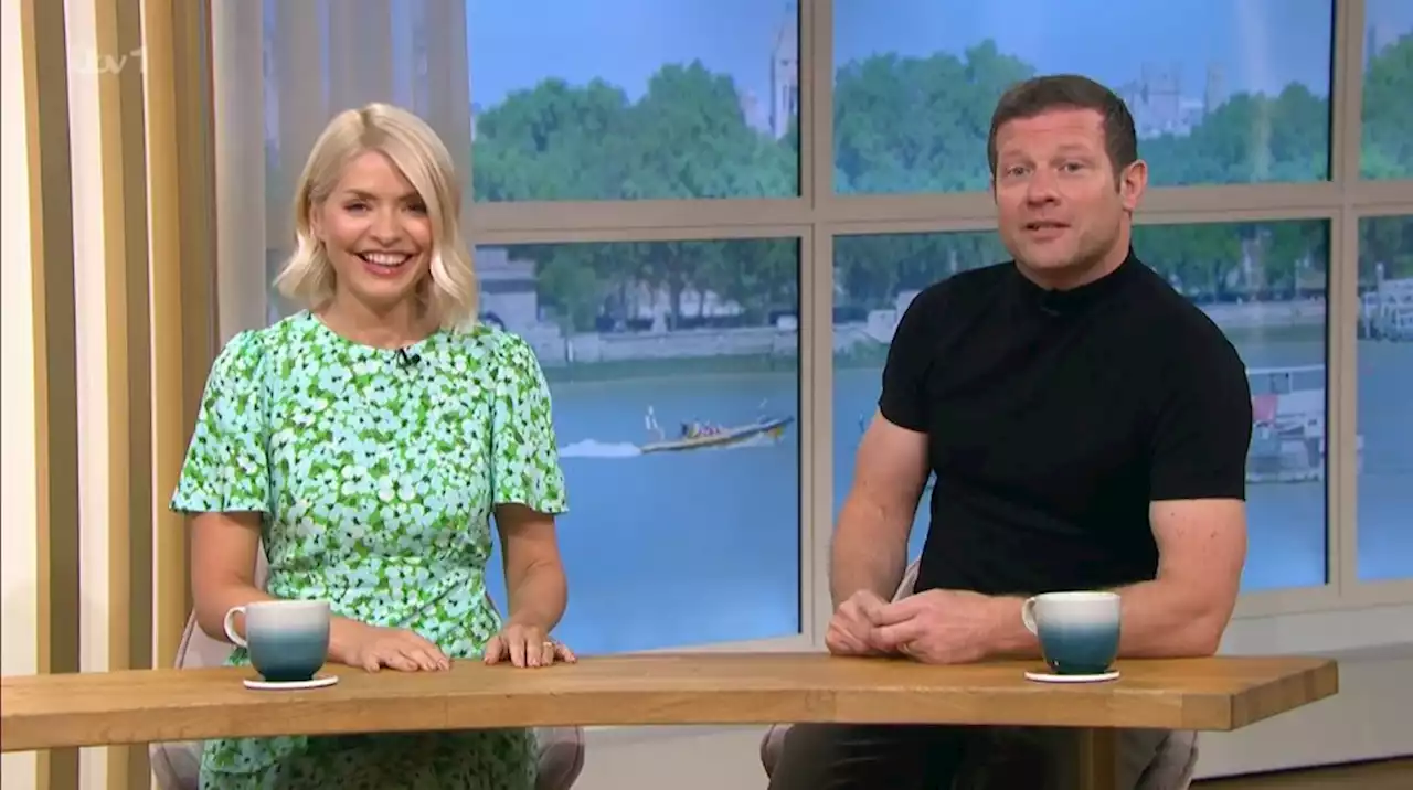 Holly Willoughby finds perfect summer dress from New Look and it's less than £36