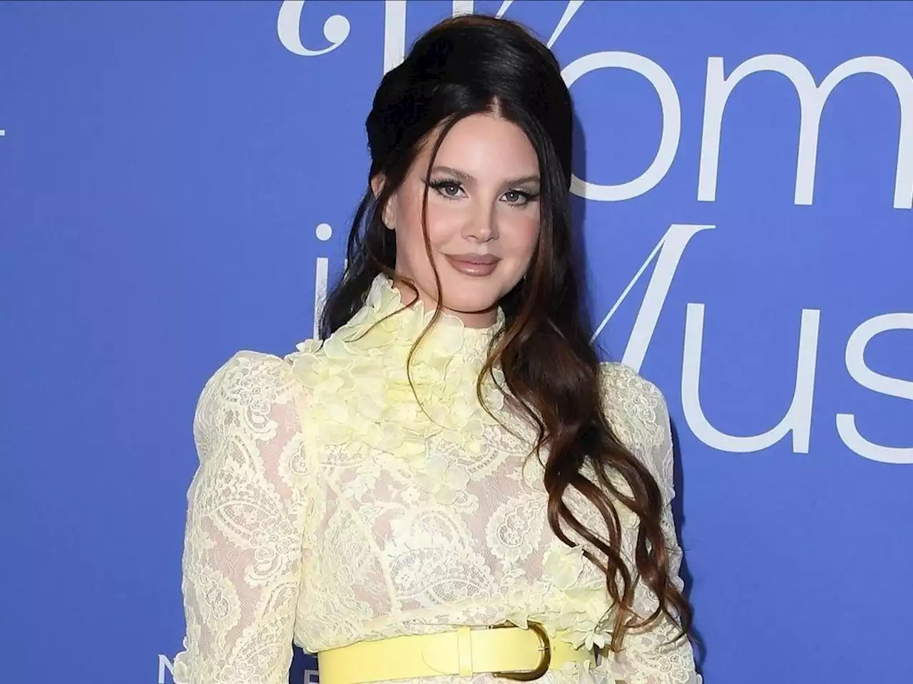 'THIS ACCOUNT IS CLOSING': Lana Del Rey quits Instagram