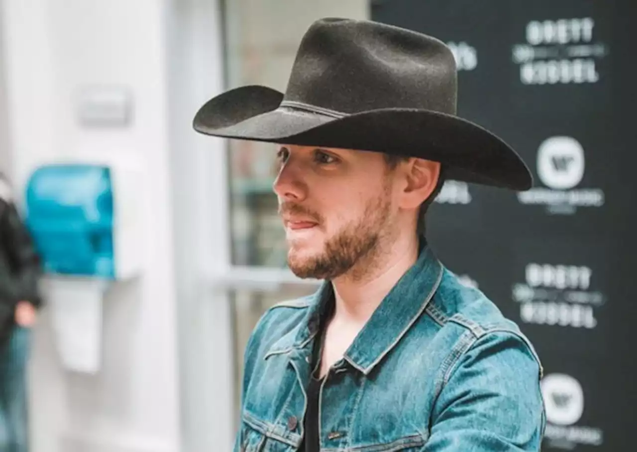 Country artist Brett Kissel to play show at Vanier Hall