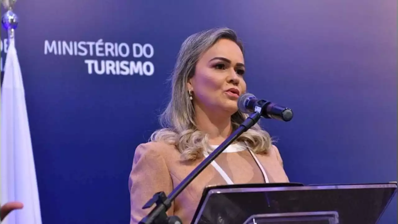 Ministra do Turismo ganha apoio do PT, mas troca no ministério segue em vista