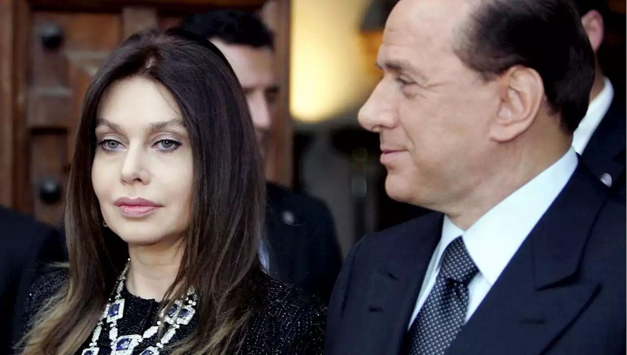 Marina e Veronica, una figlia per amica e una moglie spina nel fianco: le due donne di Berlusconi