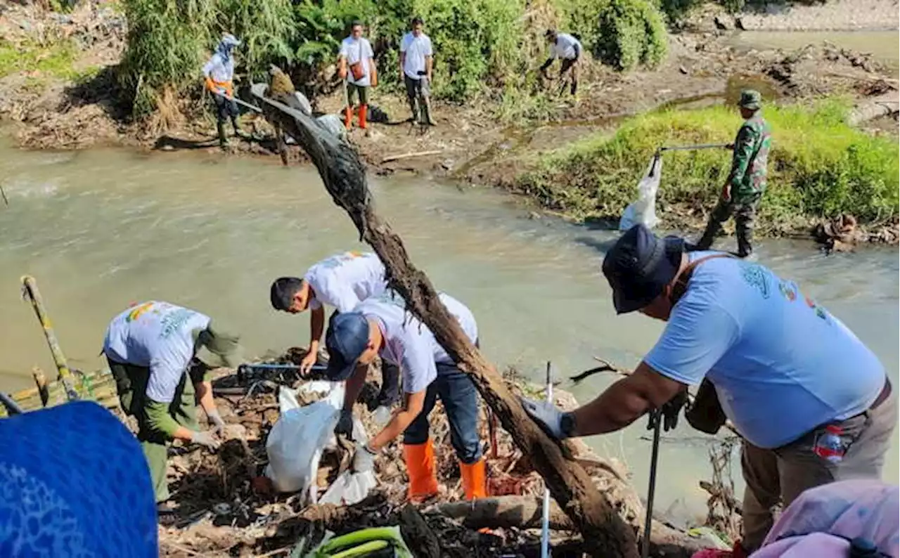 Gerak Bening, Gerakan Peduli Lingkungan PLN di Rawa Pening Bersama Stakeholders