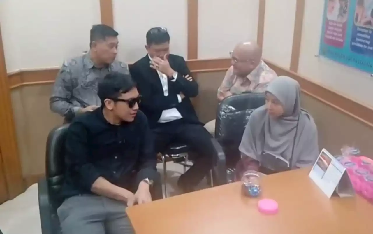 Sidang Putusan Cerai Desta dan Natasha Rizky Digelar Pekan Depan