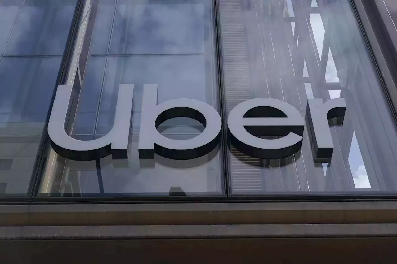 Uber launching car share service in Toronto this summer