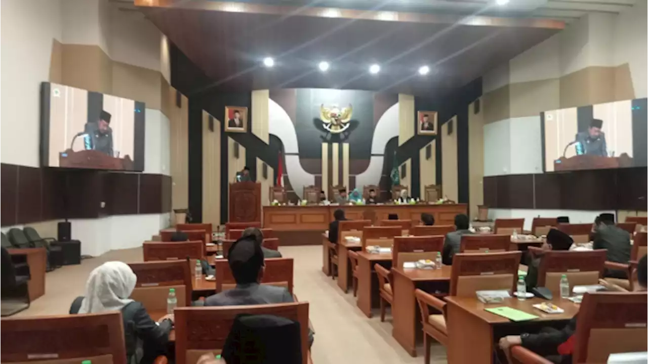 DPRD Kabupaten Pasuruan Kembali Gelar Rapat Banmus untuk Paripurna RTRW