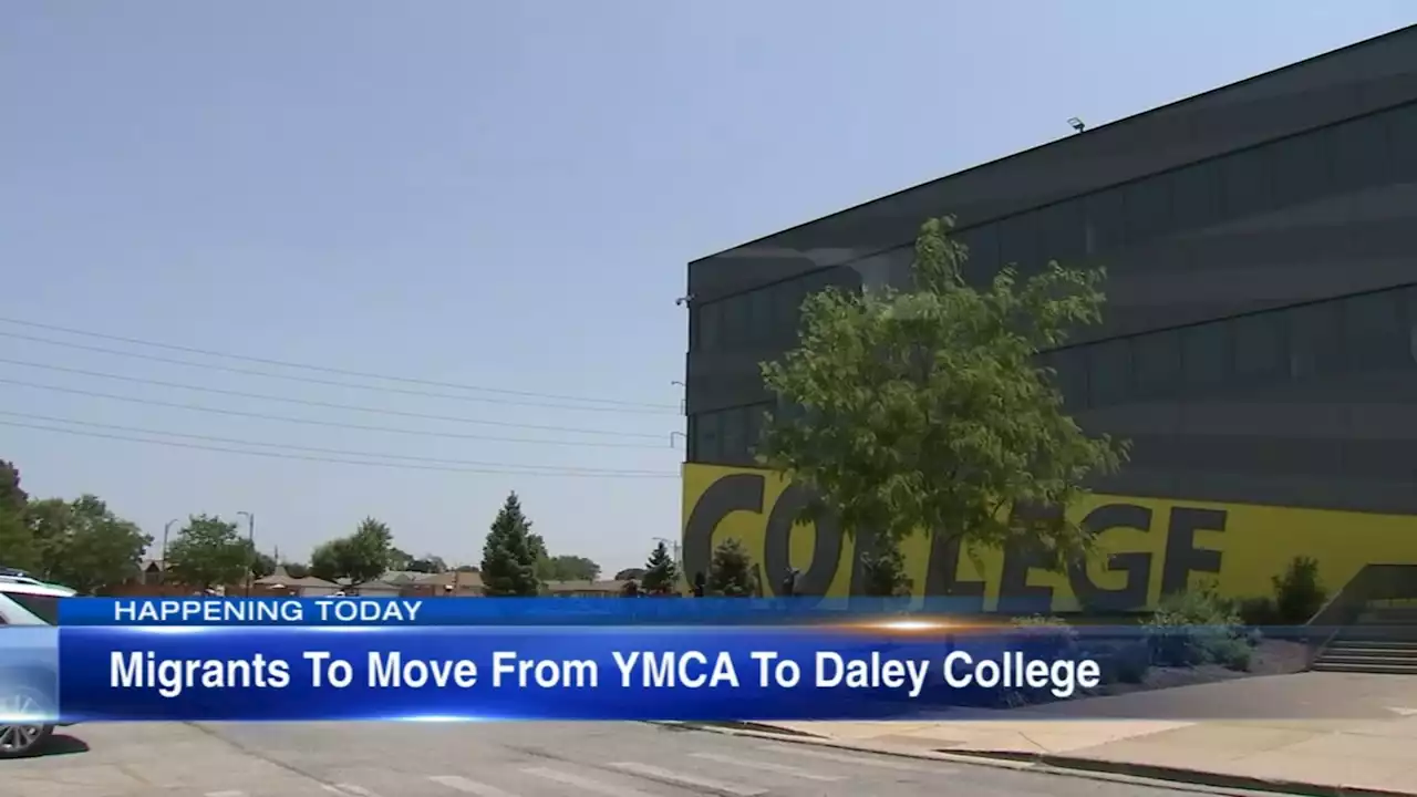 Chicago migrants expected to move to Daley College following postponements