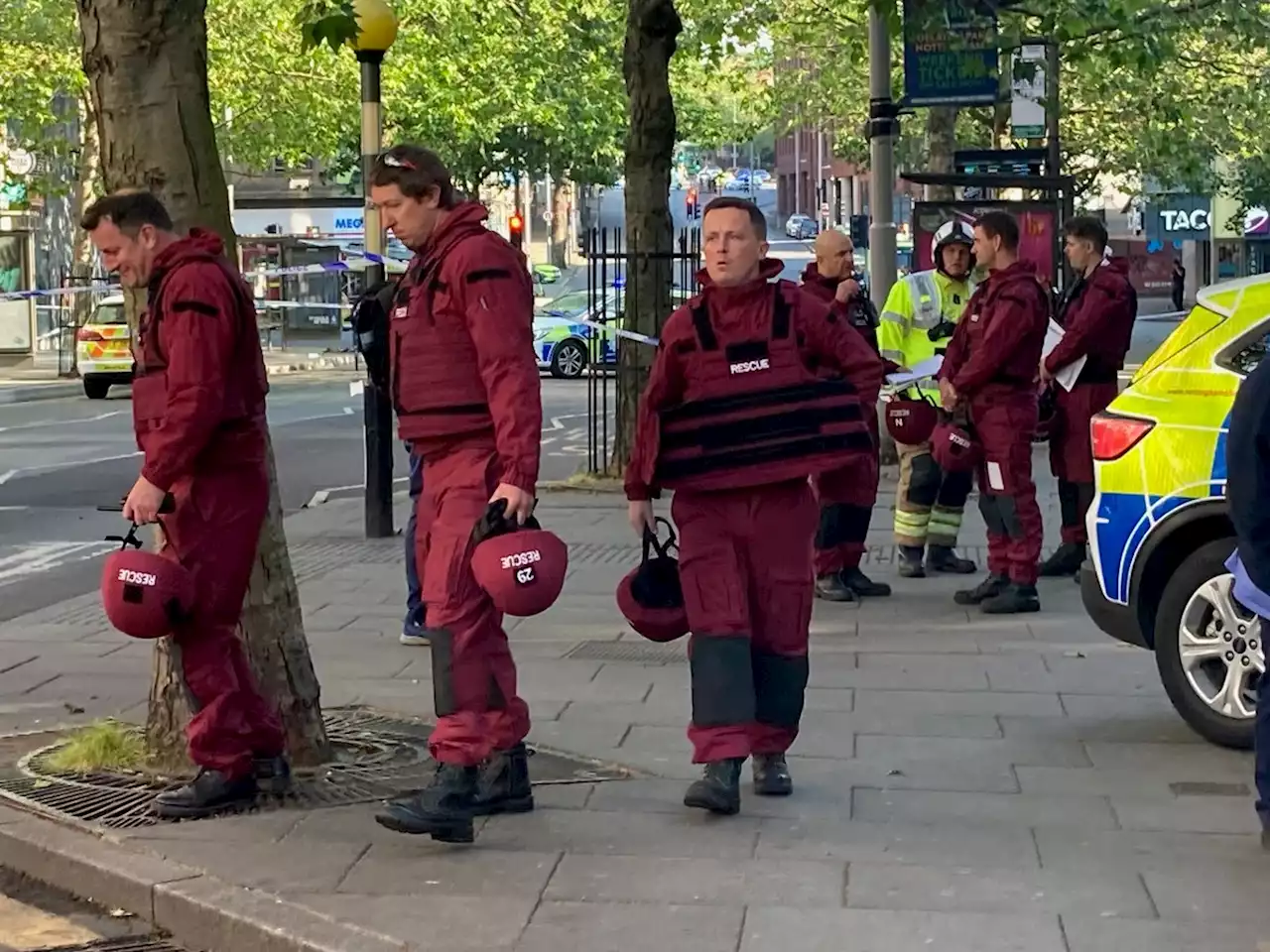 Nottingham: Police dealing with serious incident in city centre - BBC News