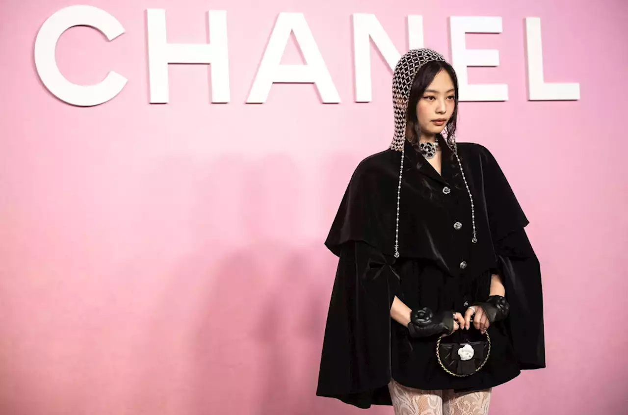 Jennie Apologizes for Leaving BLACKPINK Concert Mid-Show: ‘I’m Doing My Best to Recover’