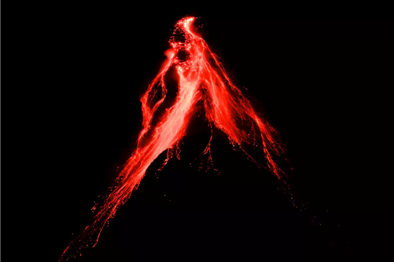 Mayon spews lava in gentle eruption, thousands warned | Jim Gomez and Aaron Favila | Associated Press