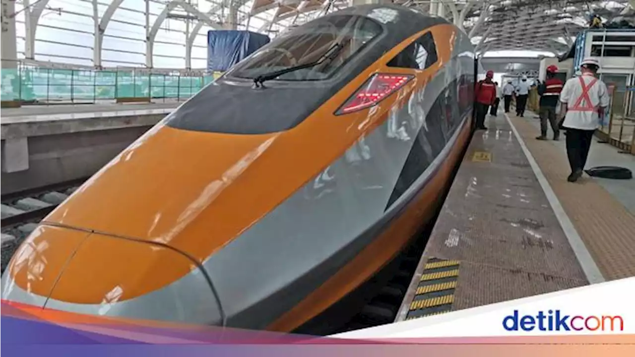 Kereta Cepat Jakarta-Bandung Diuji Coba dengan Kecepatan 220 Km/Jam