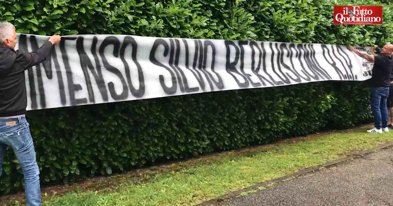 'Immenso Berlusconi': lo striscione degli ultras della Juventus a Villa San Martino - Video - Il Fatto Quotidiano