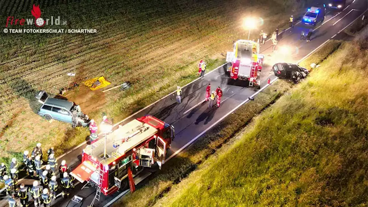 Oö: Zwei Tote (16, 36) bei Pkw-Frontalzusammenstoß in Altenberg → 17-Jähriger schleudert in Gegenverkehr