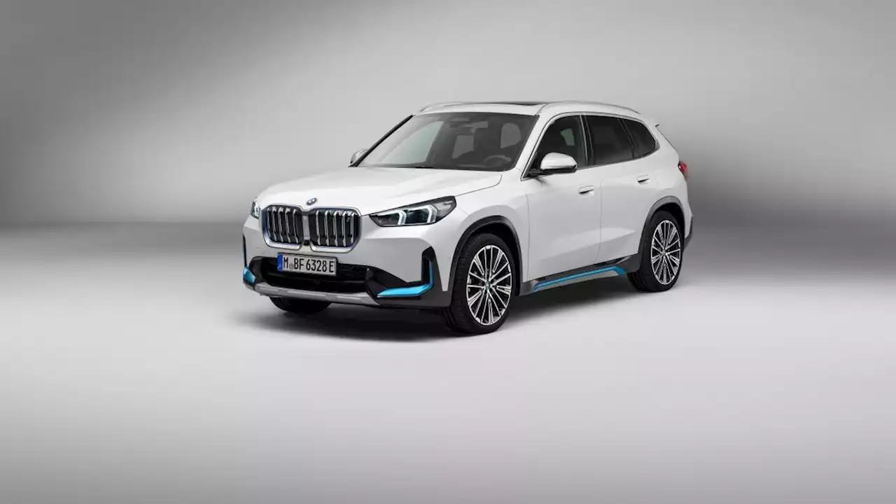 Bmw iX1 xDrive30: come guidarla in leasing