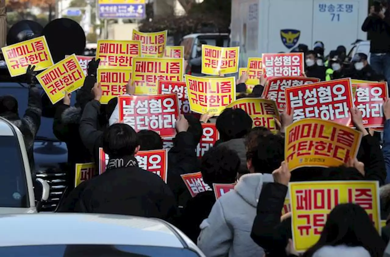 페미는 거른다 vs. 반페미는 아웃... 절반세대 결혼관에서 젠더는 '거름망'