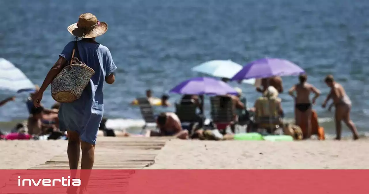 El turismo, en alerta: inflación, devaluación salarial y exceso de ‘sol y playa’ amenazan el récord en 2023