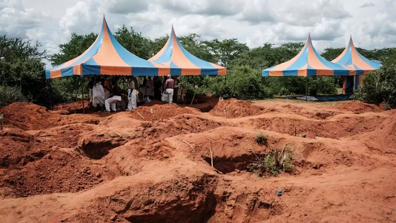 Une secte évangélique prônait le jeûne extrême pour 'rencontrer Jésus' : plus de 300 morts au Kenya