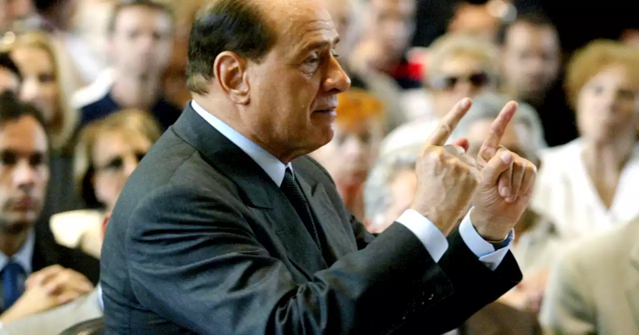 Berlusconi nel mirino dei magistrati: solo dopo l'ingresso in politica...