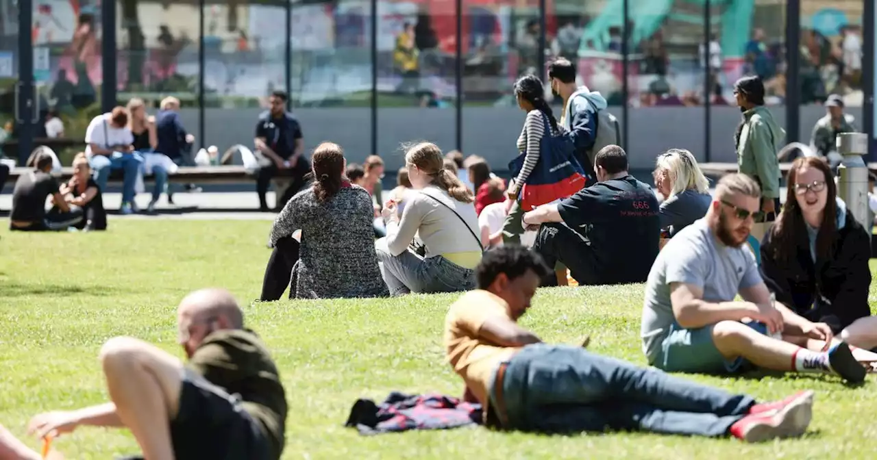 Heat health alert extended for SIX more days as heatwave confirmed