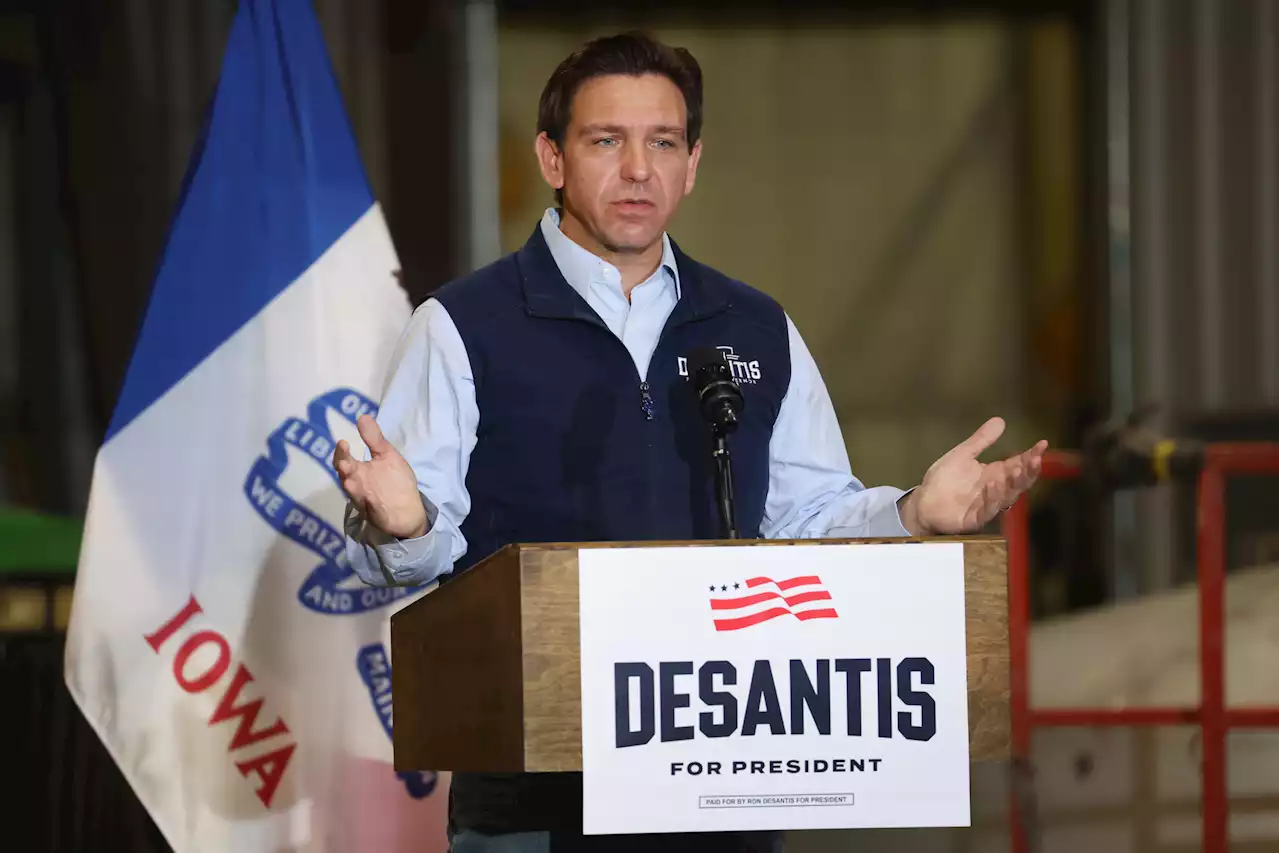 DeSantis signs bill to stop Florida baseball players making minimum wage