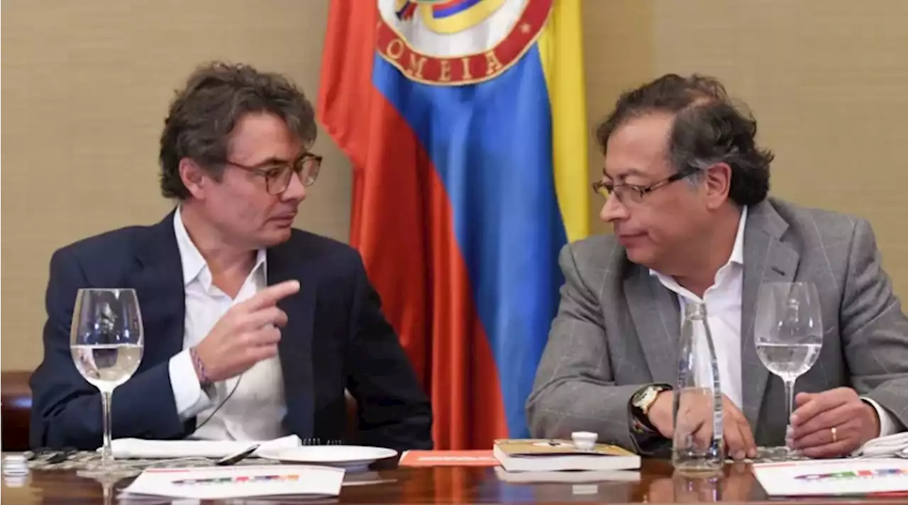 Alejandro Gaviria: “La idea de un lobo solitario parece describir al presidente Gustavo Petro”