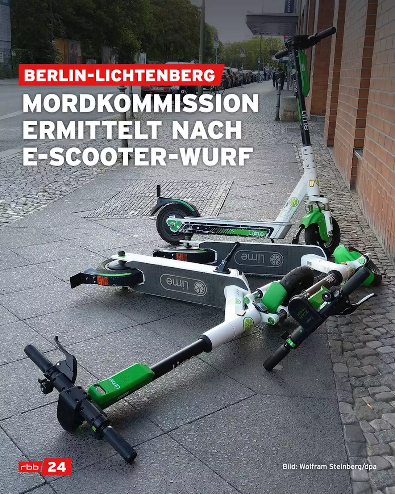 Unbekannte werfen E-Scooter von Brücke auf Straße