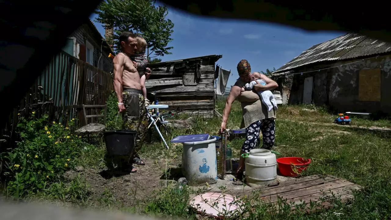 Ukraine: à Nikopol, ville industrielle située sur le Dniepr, les habitants sont privés d'eau potable