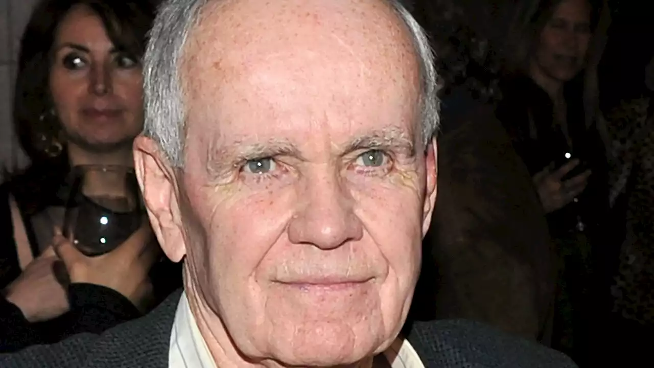 Muere el escritor Cormac McCarthy a los 89 años