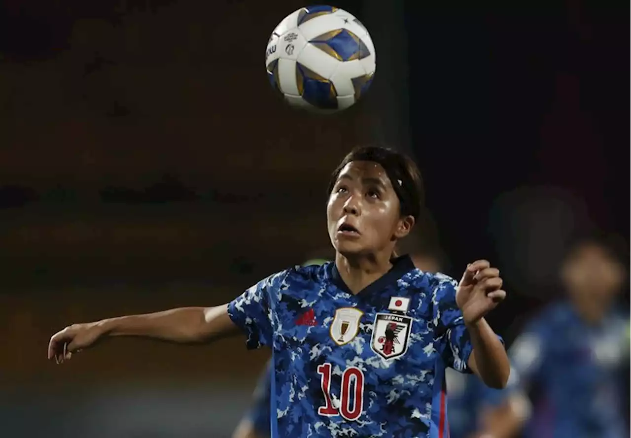 Soccer-Iwabuchi left out of Japan's Women's World Cup squad