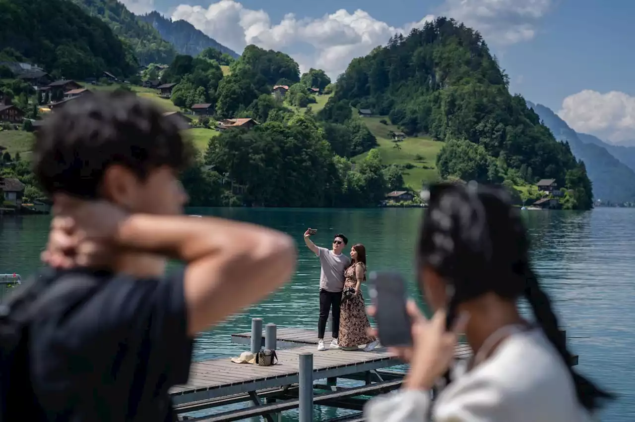 Tourisme « Netflix » : ce petit village suisse victime de son succès