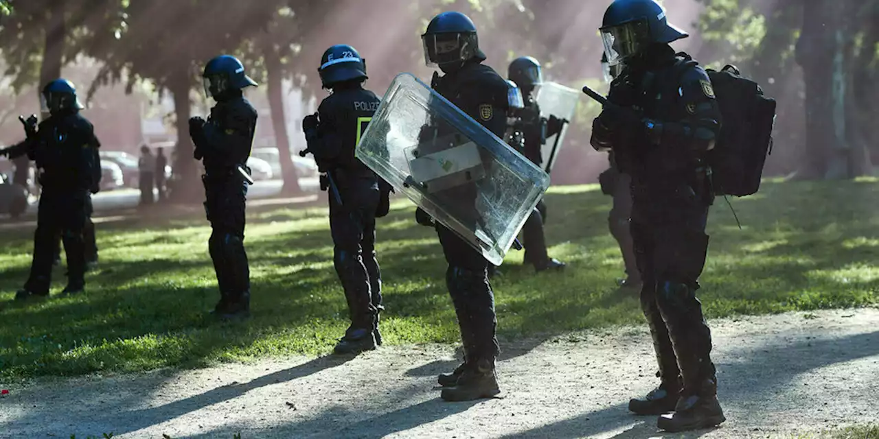 Sondersitzung nach „Tag X“-Protest: Eine milde „Umschließung“?