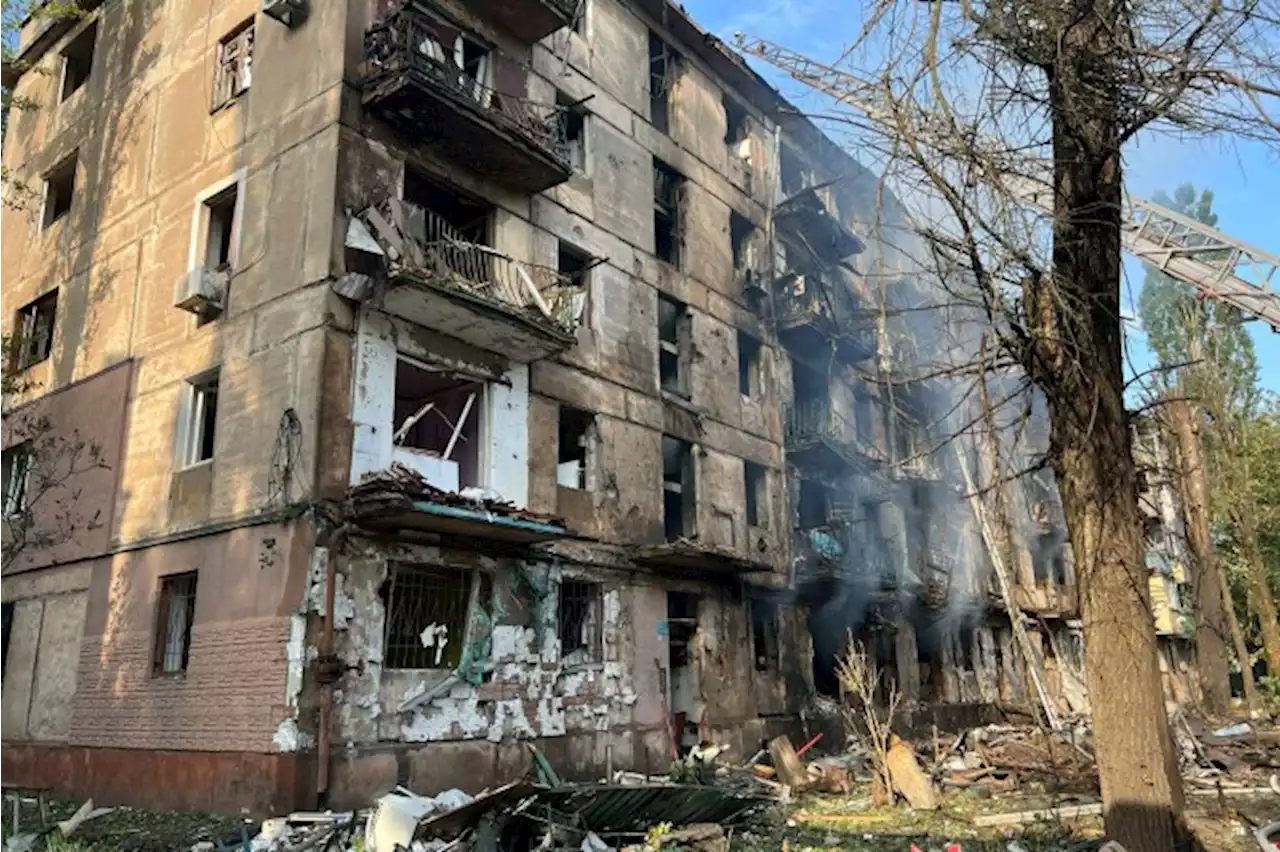 Perdendo terreno na Ucrânia, Rússia ataca civis em área residencial