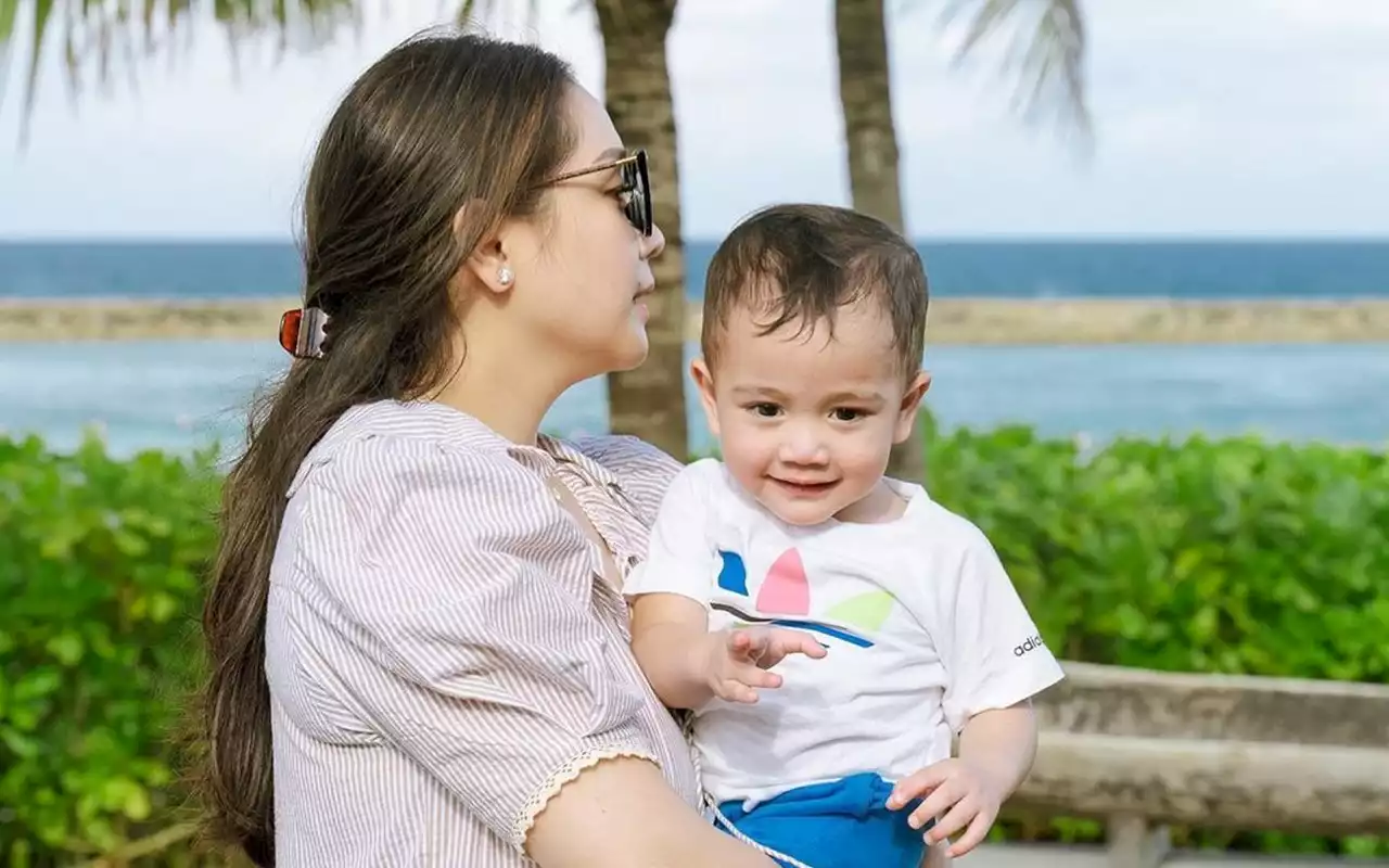 BTS Nagita Slavina Potong Rambut Rayyanza Cipung Terkuak, Reaksi Sang Bayi Bikin Salfok Abis