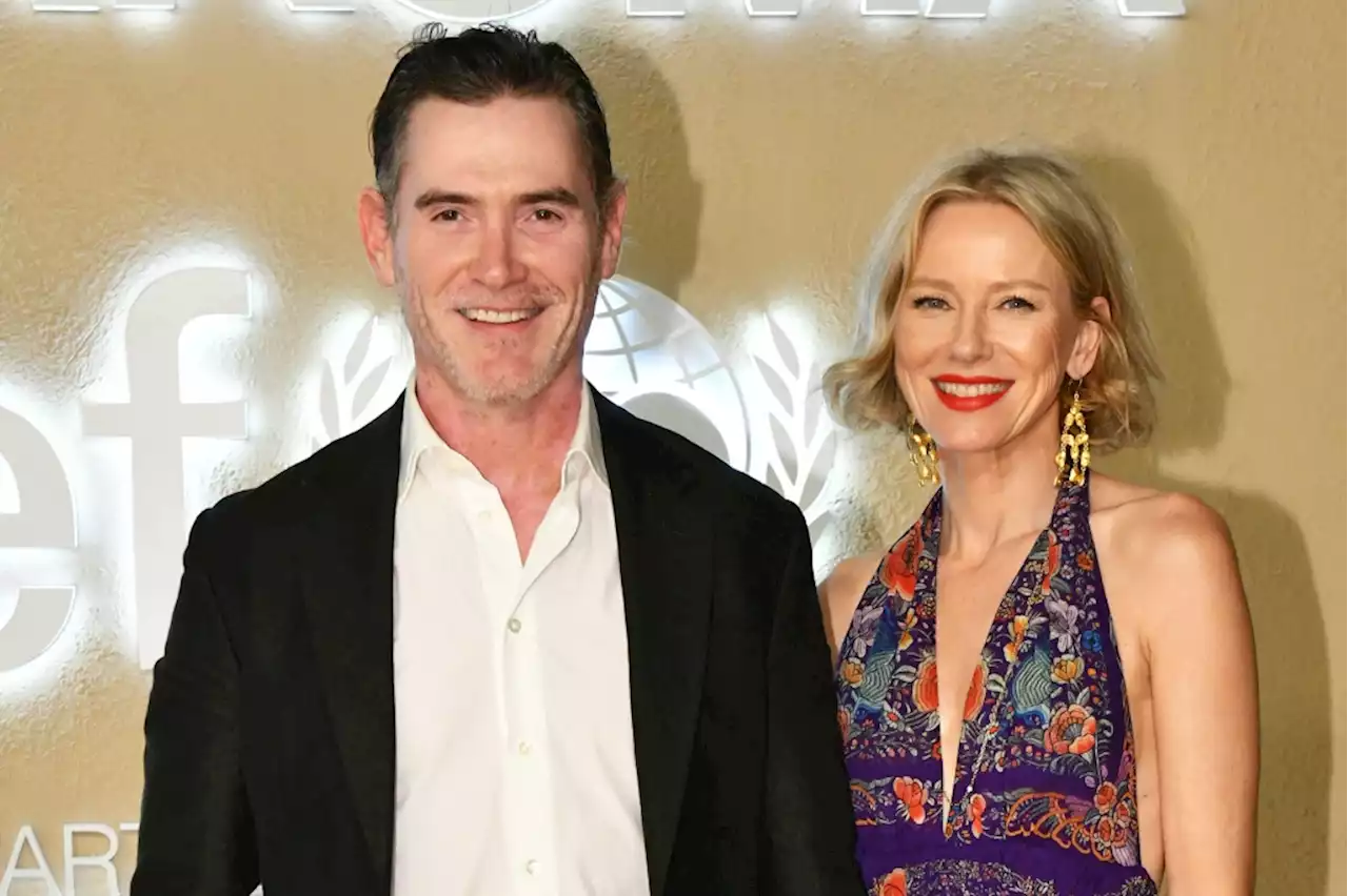 Naomi Watts Marries Billy Crudup in Oscar de la Renta Dress