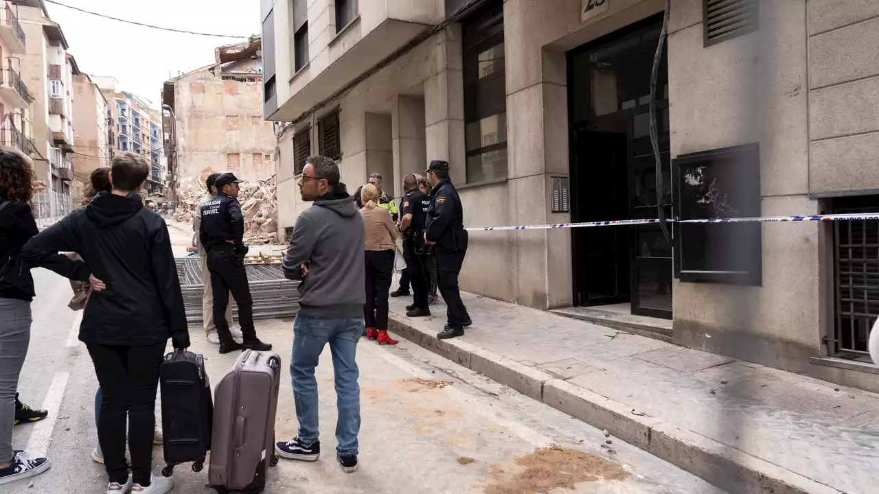 Los vecinos del edificio derrumbado en Teruel habían denunciado filtraciones: 'Si pasa de madrugada morimos todos'