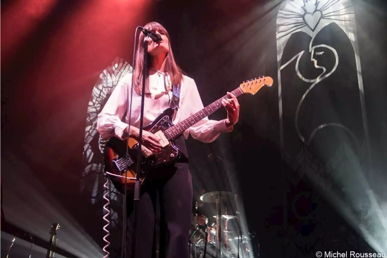 Clara Luciani : la grande sœur de la chanteuse se lance à son tour dans la musique