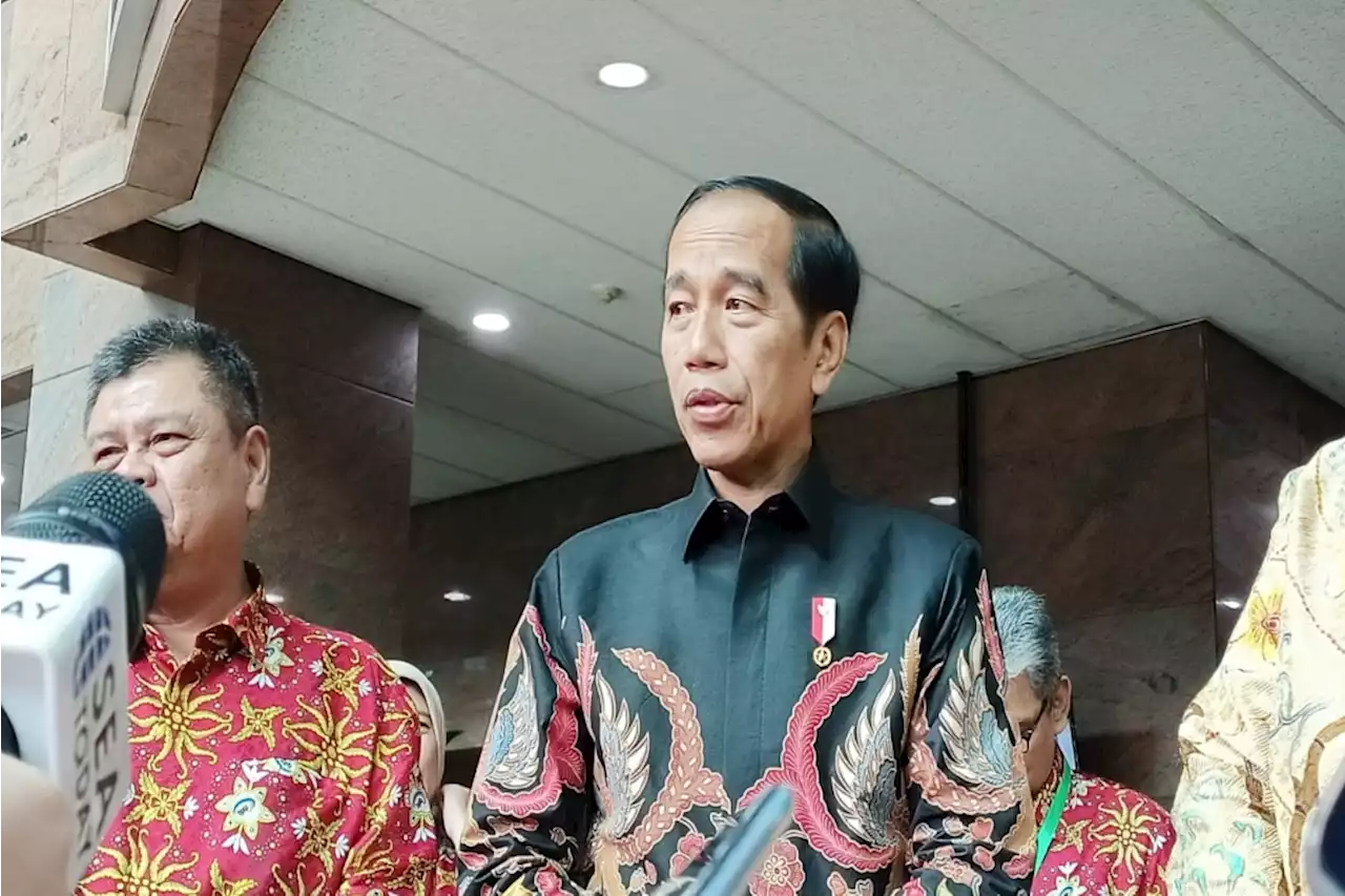 Jokowi Bantah Ekspor Pasir Laut Muluskan Investasi Singapura ke IKN