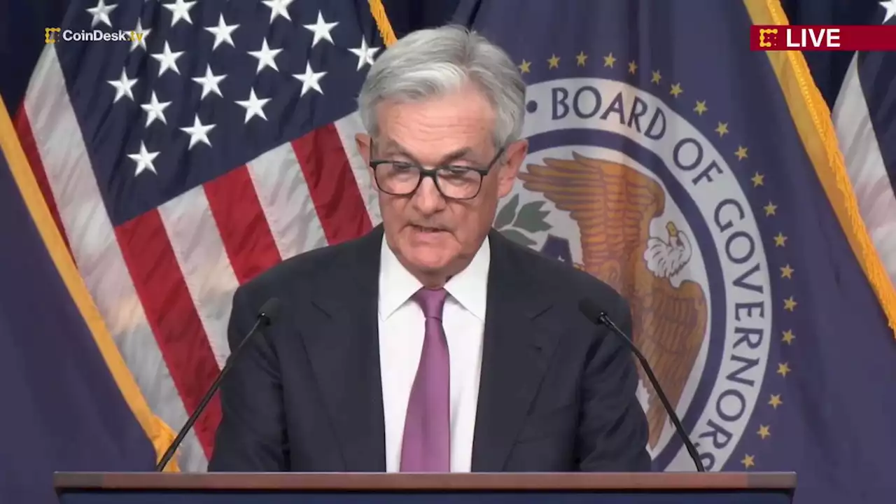 Fed Leaves Policy on Hold, Ending Long String of Rate Hikes